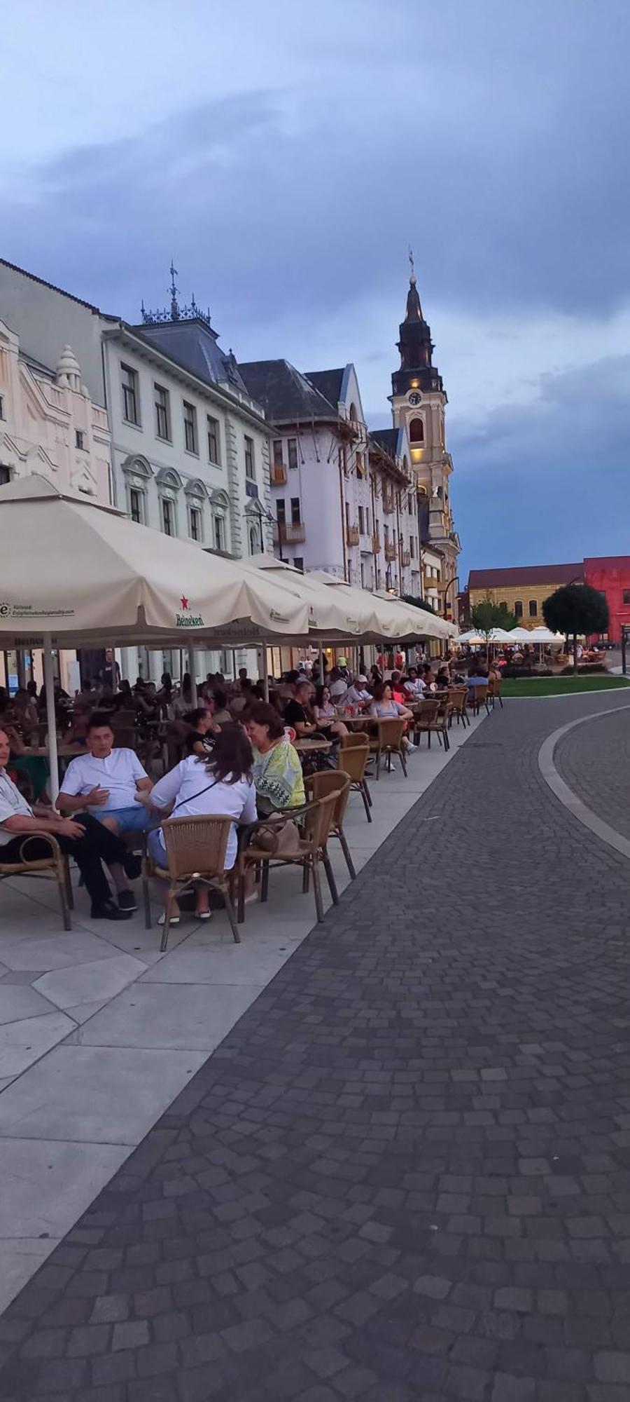 Luna Oradea Exterior foto